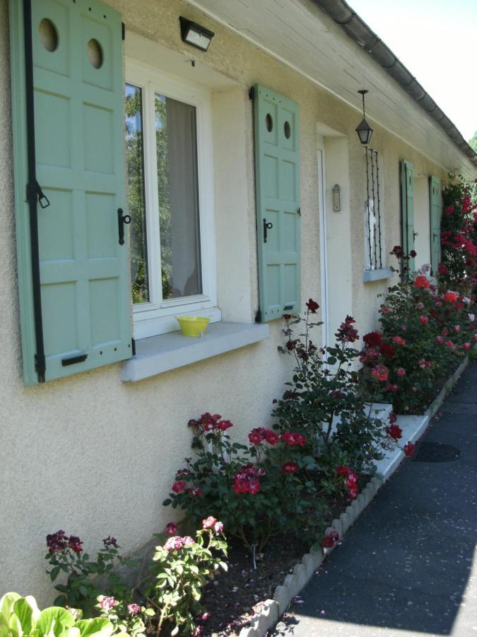 Chez Leontine Villa Vic-sur-Cère Buitenkant foto